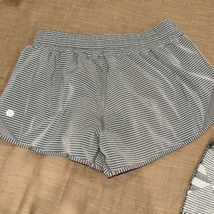 HOTTY HOT LULU LEMON SHORTS